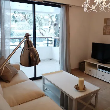 Apartment Elegant Two Bedroom With Modern Design And Terrace Close To Beaches And Center 546